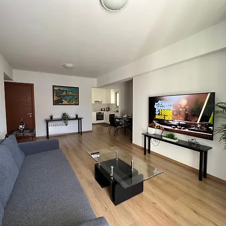 Lägenhet Boutique Apartment/1br Nicosia